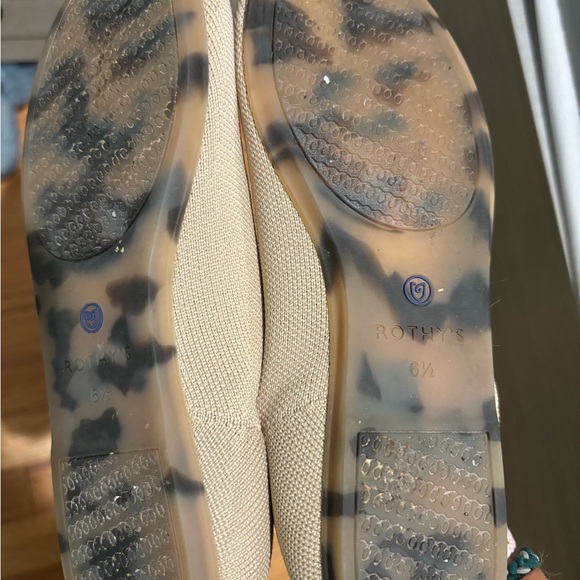 Rothy’s flats - Picture 4 of 4